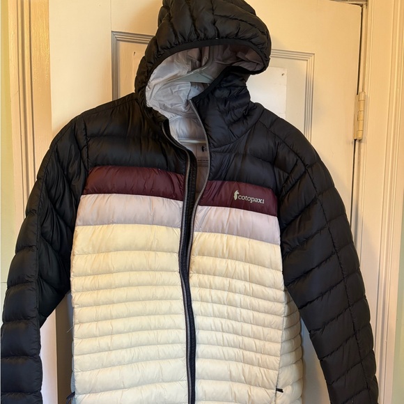 Cotopaxi Black and Cream Puffer Jacket - Picture 2 of 3